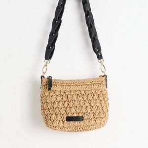 Oliver Bonas Woven Real Raffia Bag Tan & Black Gorgeous Classy Summer
